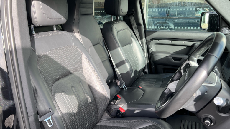 Land Rover Defender 2.0 D240 HSE 110 5dr Auto [6 Seat] Diesel Estate